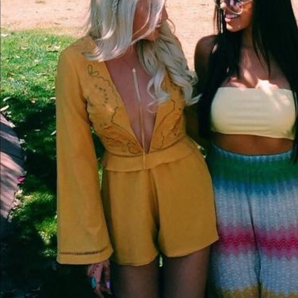 Nasty gal mustard floral romper - Picture 1 of 4